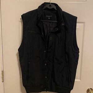Men's Black Puffer Vest